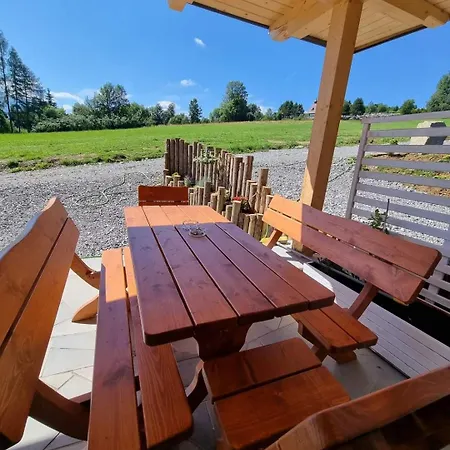 Luksusowe Domki Pod Jaworem Hébergement de vacances Witów